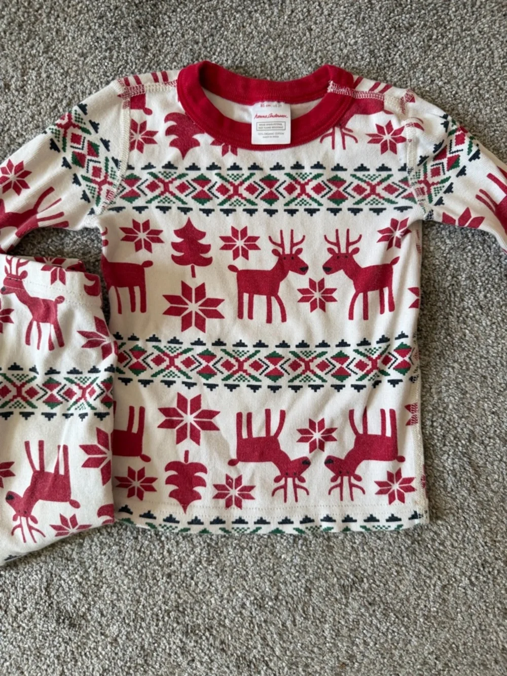 Hanna Andersson Long John Pajama Set in Dear Deer Red White Fair Isle Size 2